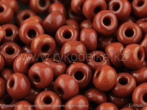 Бисер чешский Preciosa 4/0. Коричневый (93300) NO